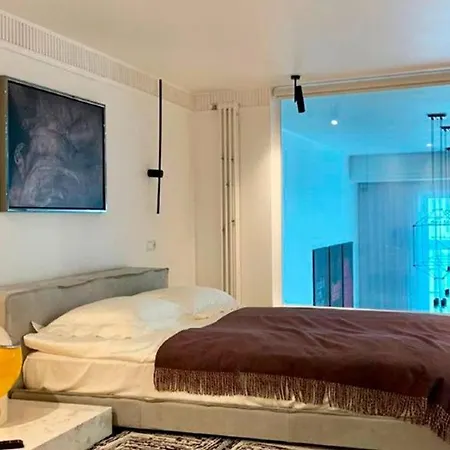 Sss Apartment